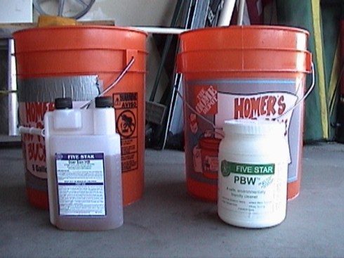dsc00047 1 Bucket each of StarSan and PBW solution for every brew day